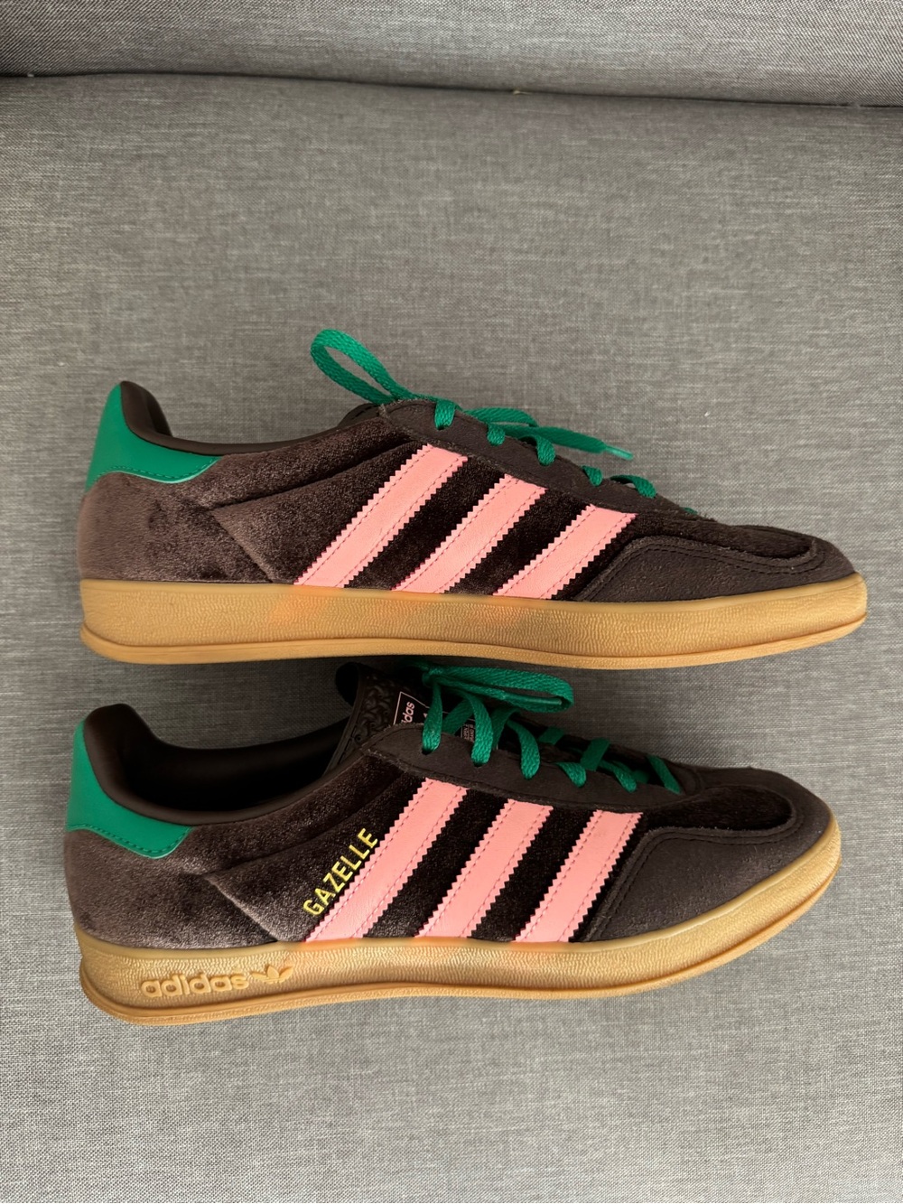 Adidas Originals Gazelle Indoor
Brown Pink Green Sneakers - Picture 2 of 11